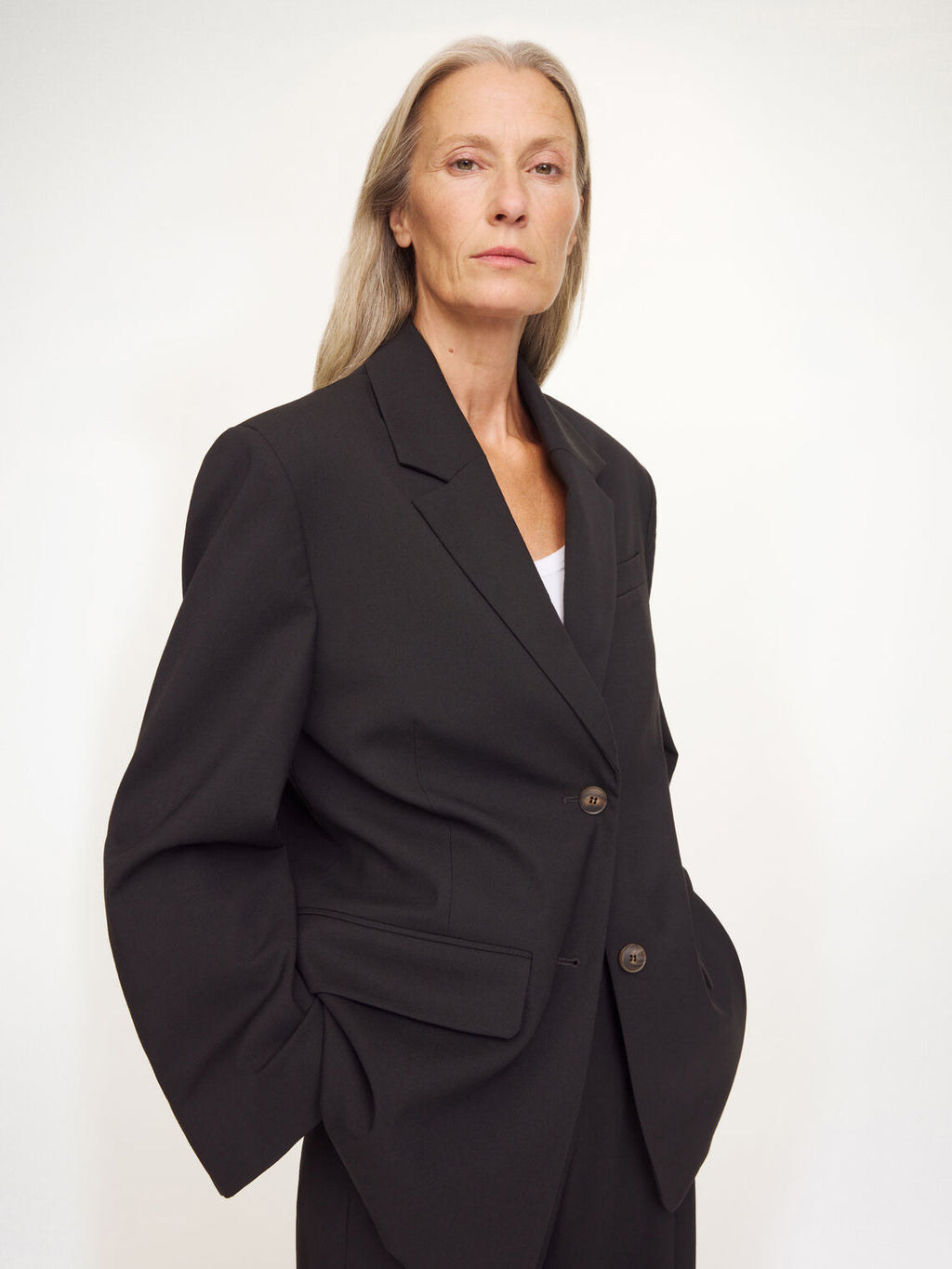 LIVA Blazer Sort