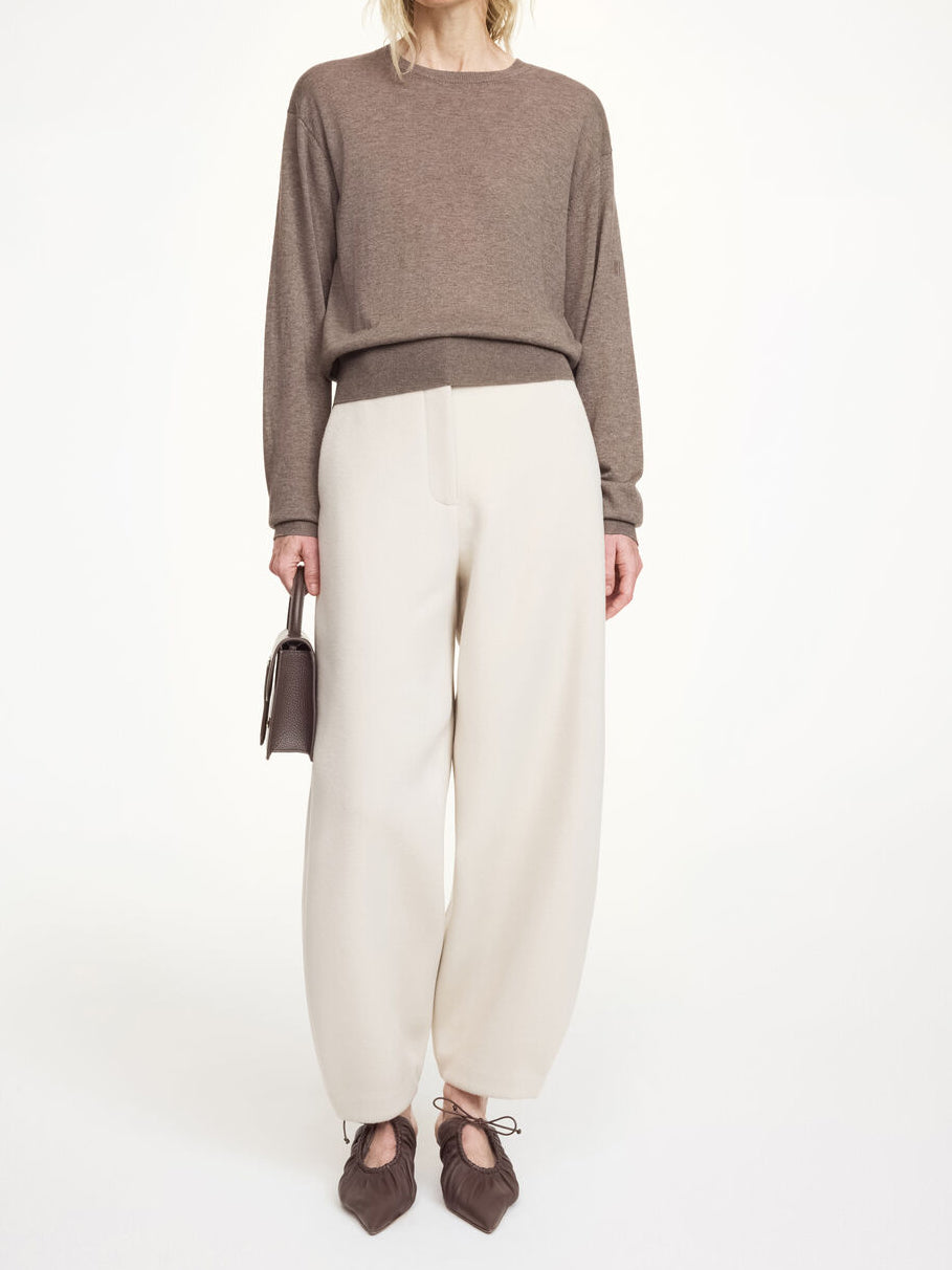 MANTEA Delikat, tynn genser Brun