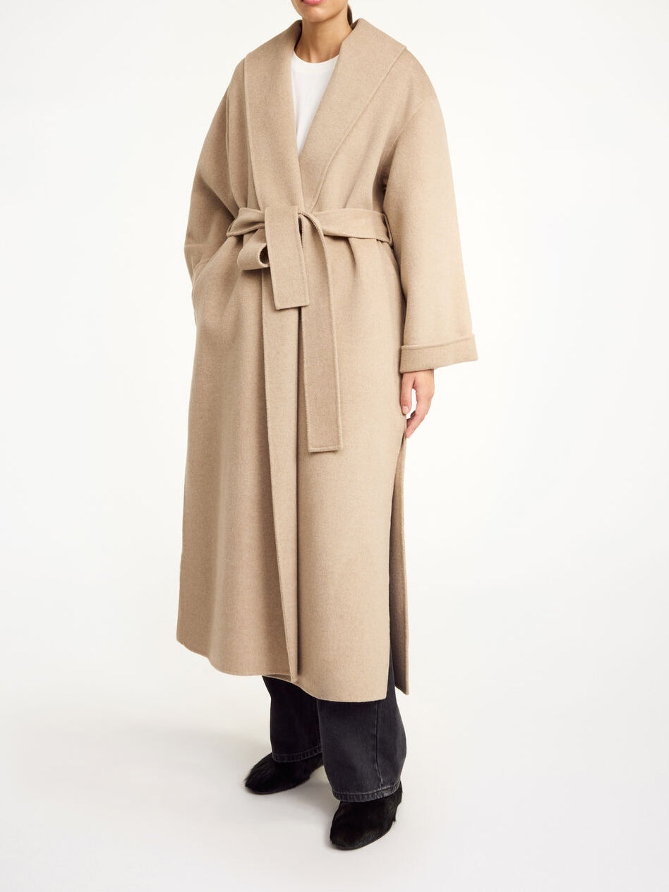 TRULLEM Kåpe i 100% ull Beige