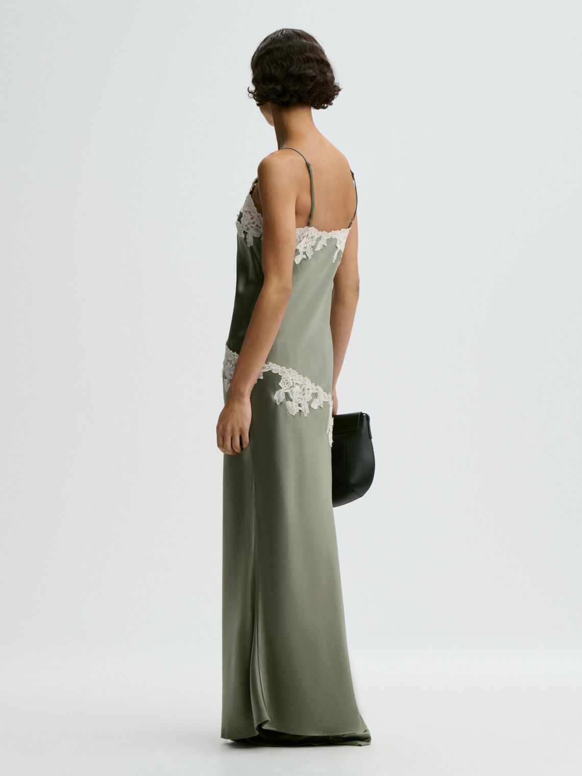 VERA Sateng kjole med blonder Olivengrønn