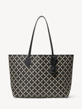ABIGAIL veske fra By Malene Birger i fargen sort, laget i polyvinylklorid med Signature Flower print.