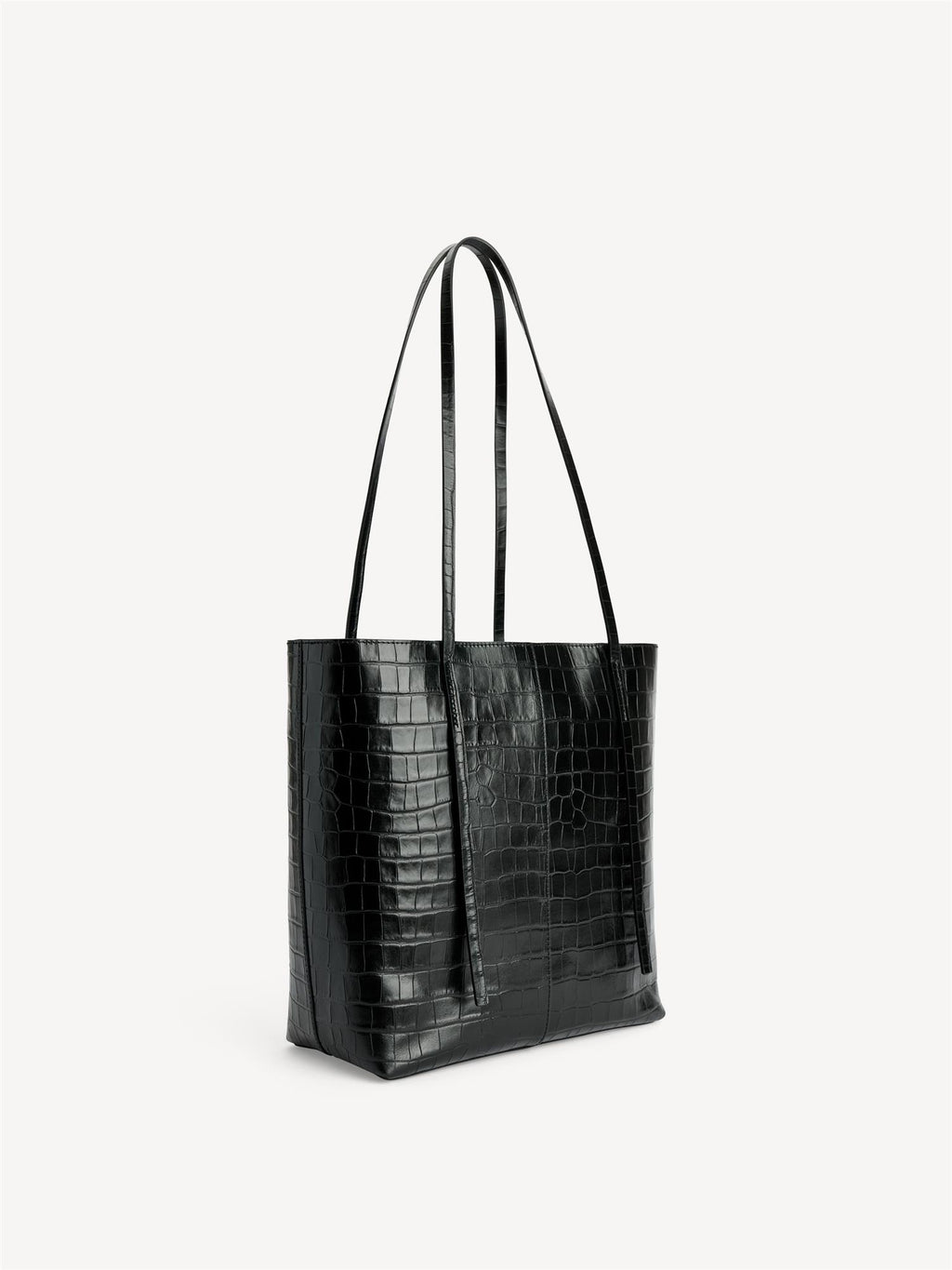 ABILSO CROCO veske fra By Malene Birger i sort skinn med croco-struktur og liten logo nederst i front.