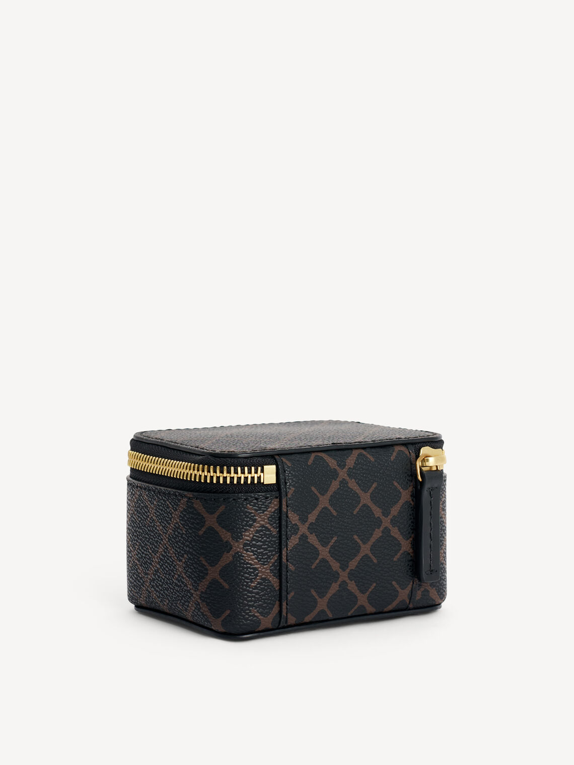 By Malene Birger Bae Bijoux reise smykkeskrin i brun, laget av polyvinylklorid med Signature Flower-print.