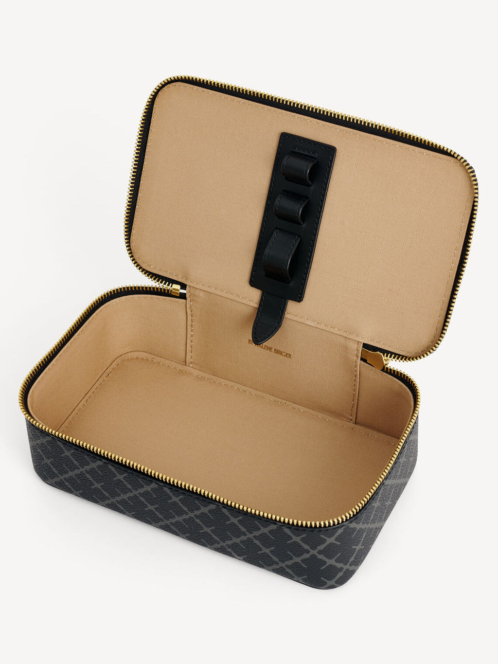 By Malene Birger Bae Makeup sminkeveske i grå, laget av polyvinylklorid med Signature Flower-print.