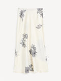 By Malene Birger Boshan skjørt med blomstermønster, i en elegant og asymmetrisk design, laget av en blanding av acetat og polyester.