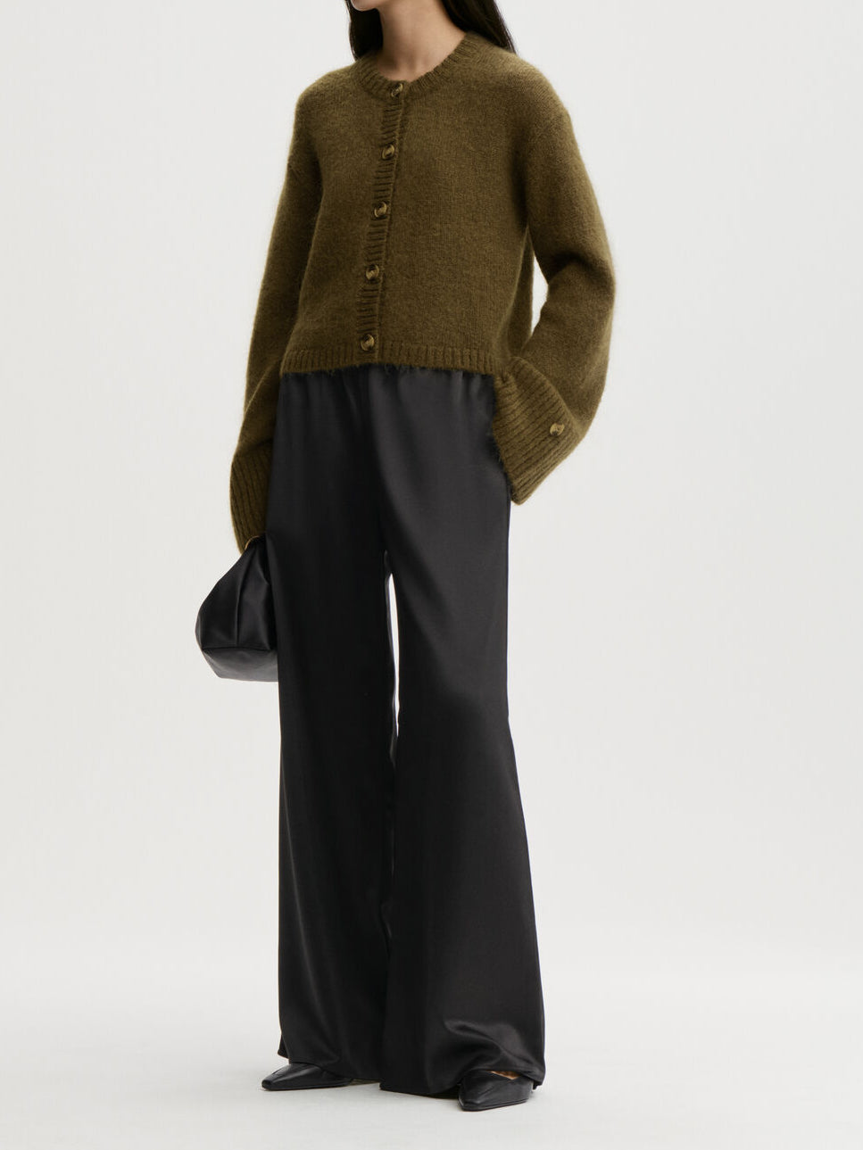CIERROU cardigan fra By Malene Birger i fargen grønn.