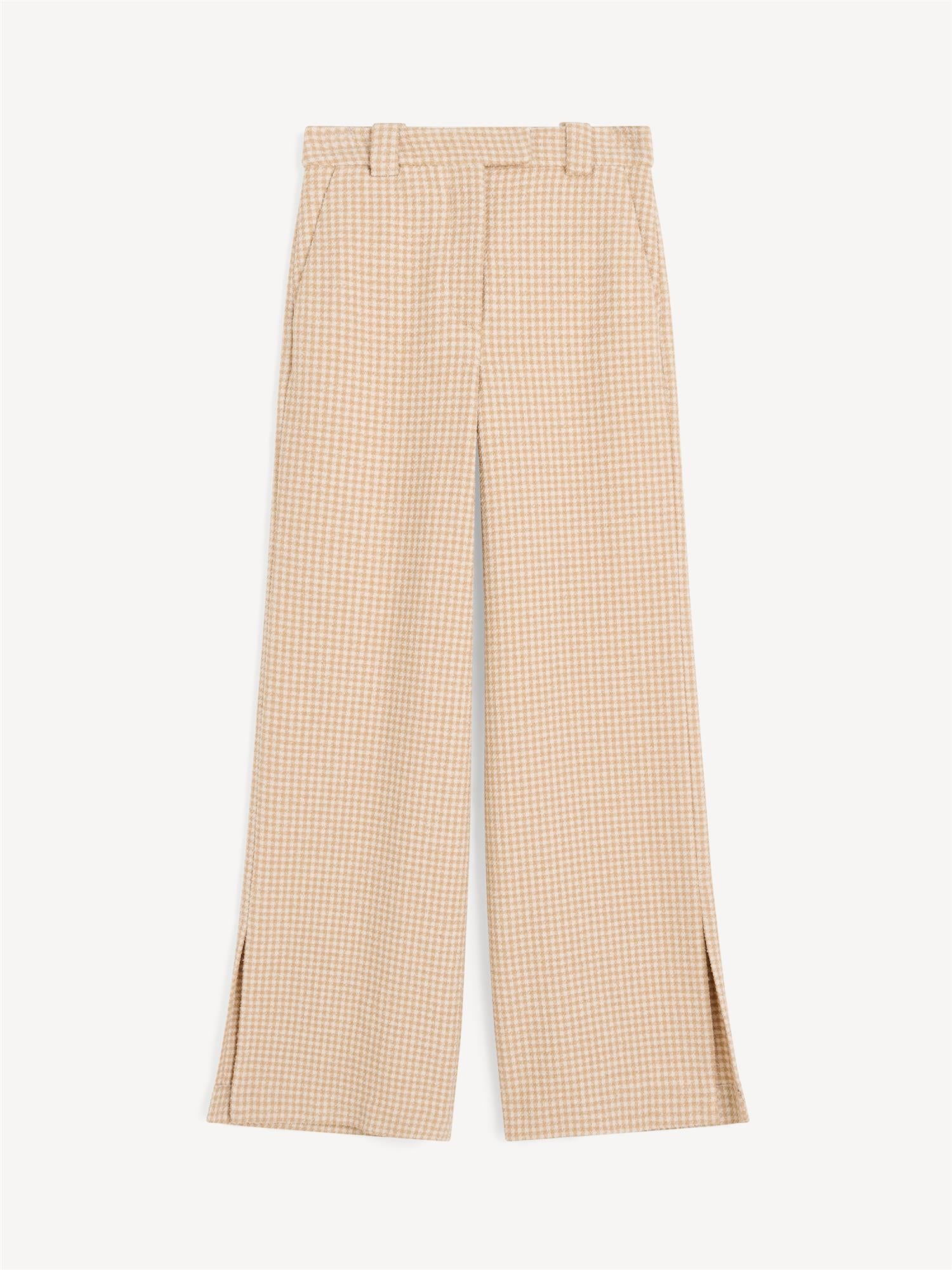 CIMAS bukse fra By Malene Birger i fargen beige, laget i bouclé.