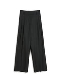 By Malene Birger Cymbaria bukser i sort polyester, med en skreddersydd look, høyt liv, ledig passform og brede ben.