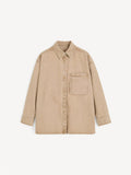DEA denimskjorte fra By Malene Birger i fargen vasket beige, laget i organisk bomull.