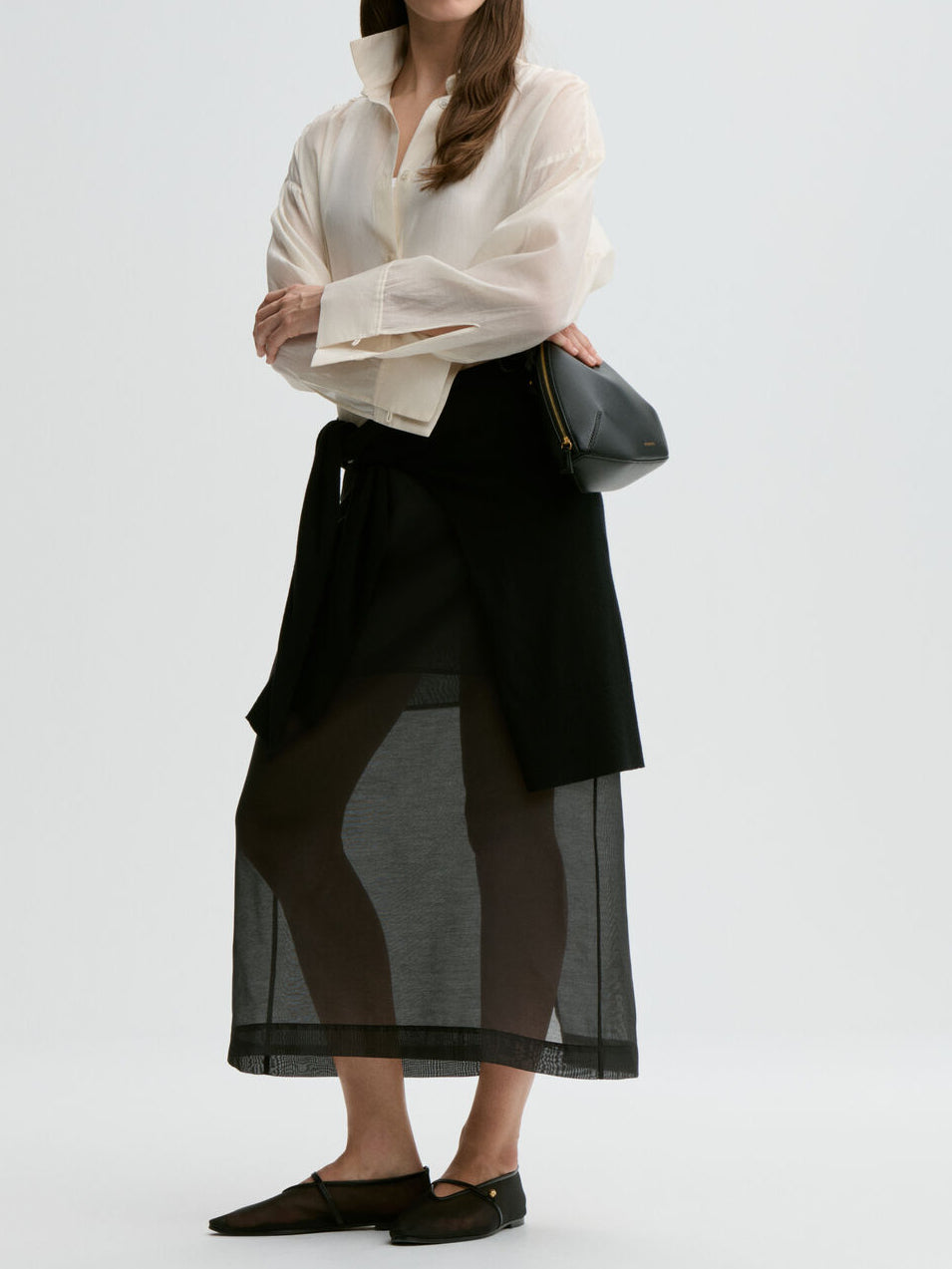 By Malene Birger Derris Organza hvit silke-bomullsskjorte med nett krage og knapper i front.