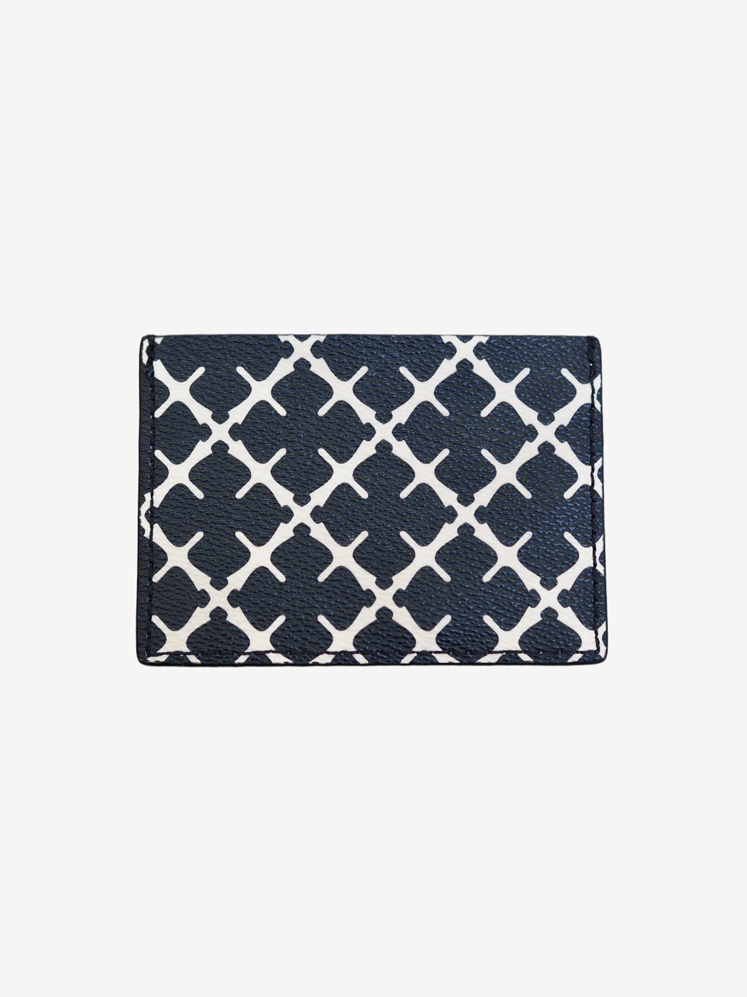 By Malene Birger Elia Card kortholder i sort, laget av 100% polyvinylklorid, med Signature Flower-print og plass til flere kort.