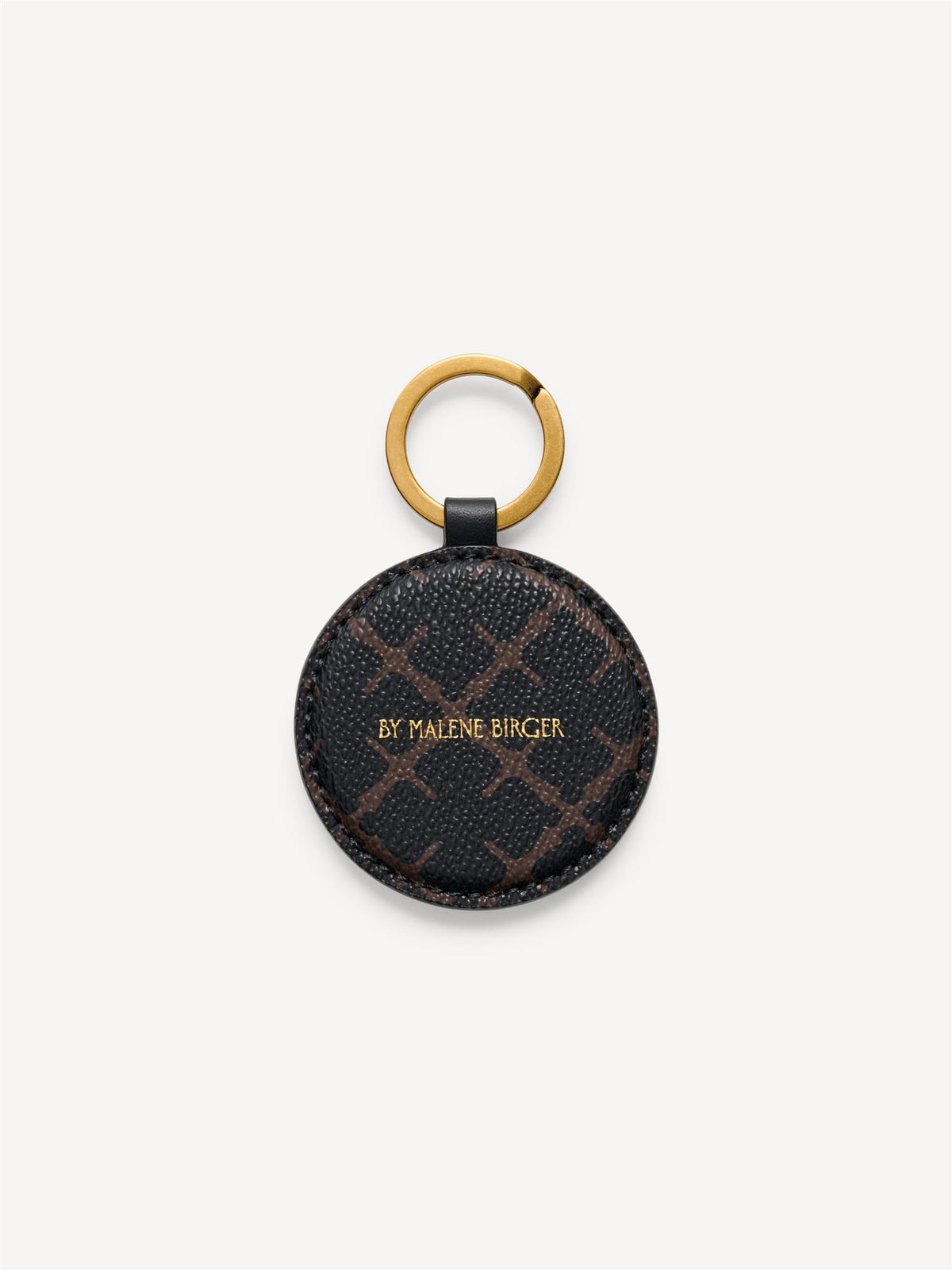 ELIA KEY nøkkelring fra By Malene Birger i brun polyvinyl chloride med Signature Flower-print, gullfargede metalldetaljer og logo.