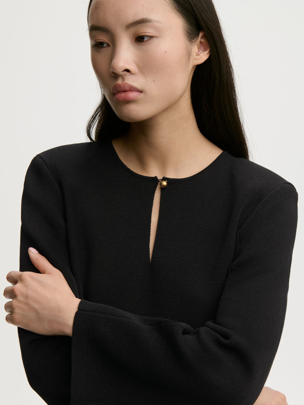 GIANA kjole fra By Malene Birger i fargen sort.