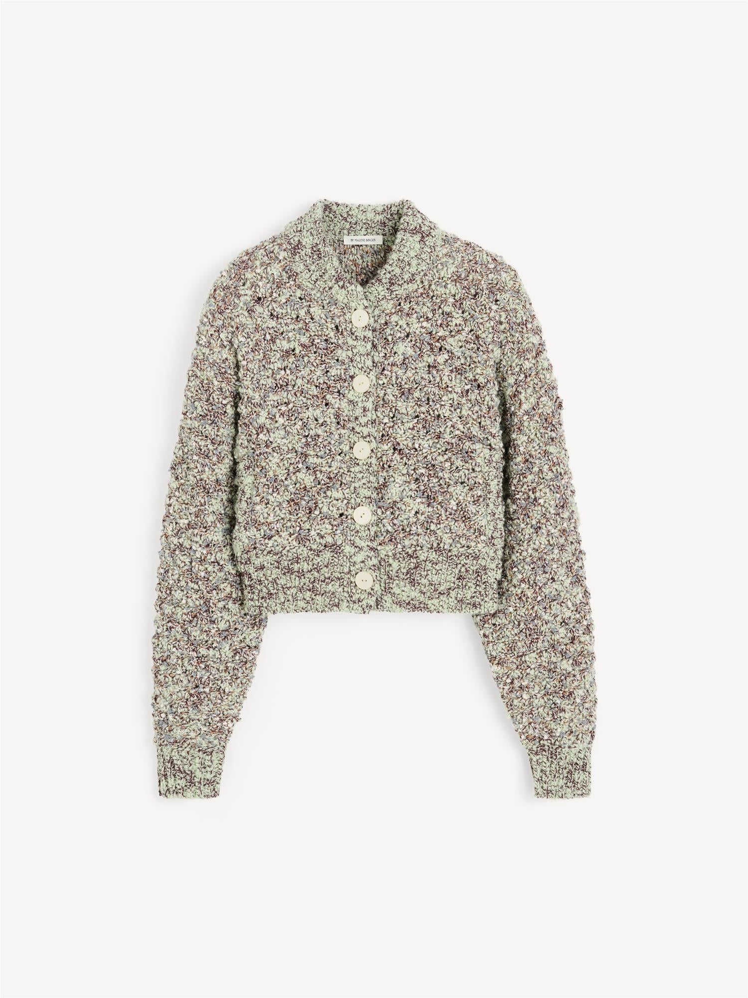Lysegrønn cardigan med klassisk snitt og knapper – By Malene Birger