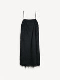 By Malene Birger Ledo minikjole i sort, med justerbare stropper og en frynset struktur, laget av 100% polyester.
