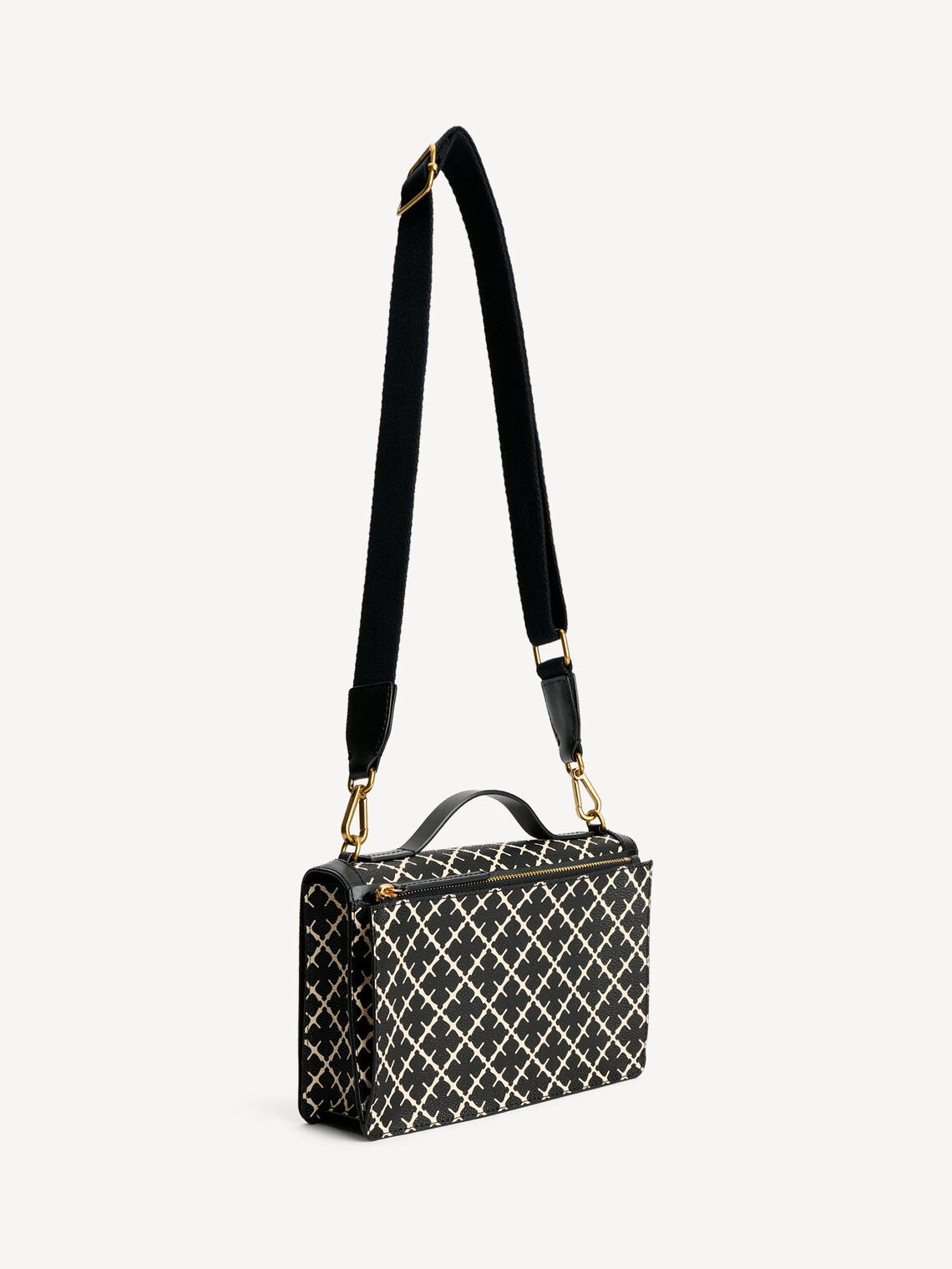 LOENNAS crossover-veske fra By Malene Birger i fargen sort.