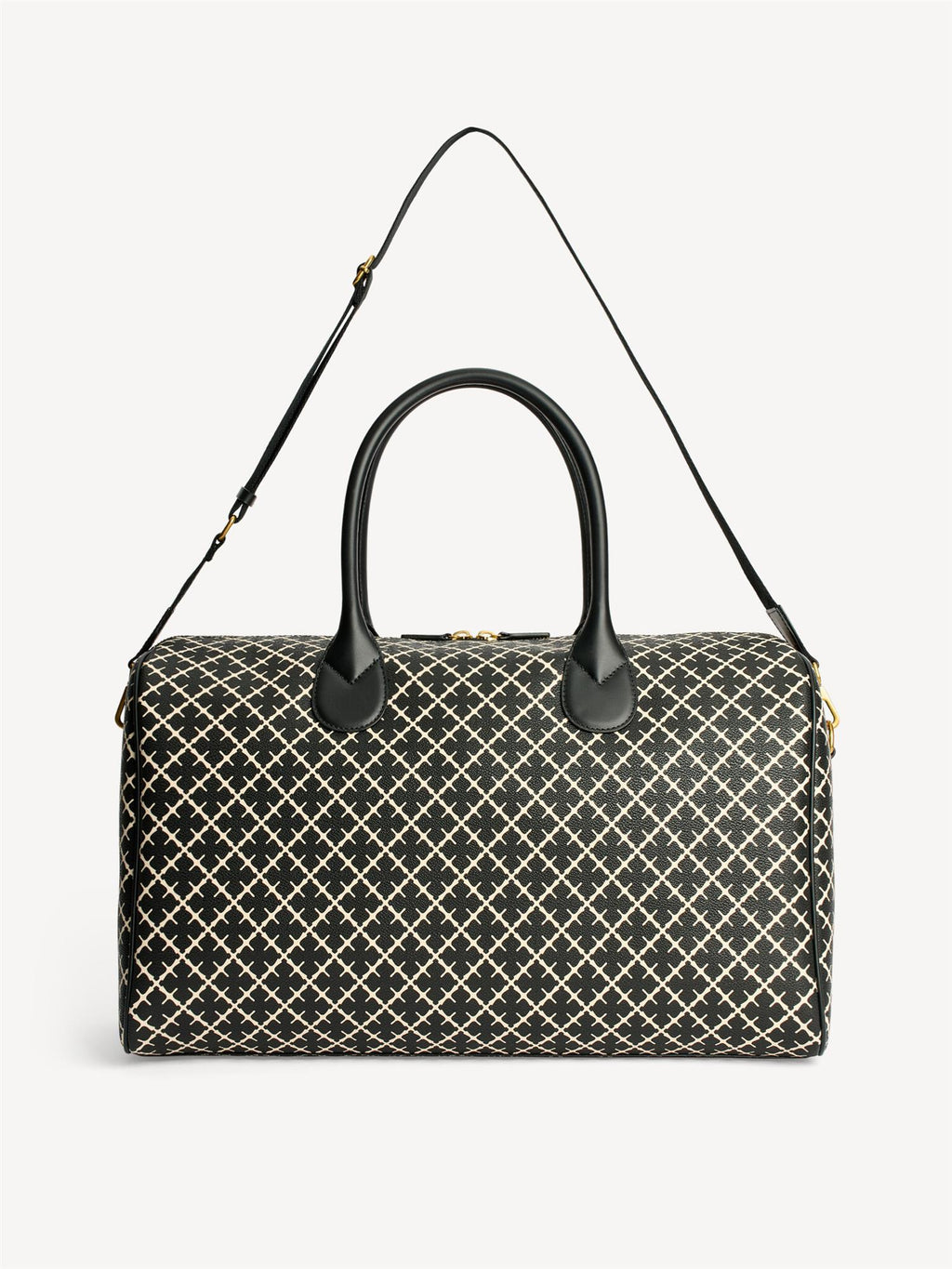 LULLU LARGE weekendbag fra By Malene Birger i fargen sort, laget i polyvinylklorid med Signatur Flower-print, avtagbar skulderreim og brede bærehåndtak.