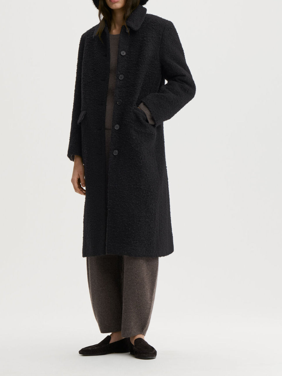 MADERA kåpe fra By Malene Birger i fargen sort, laget i 85% ull og 15% polyester.