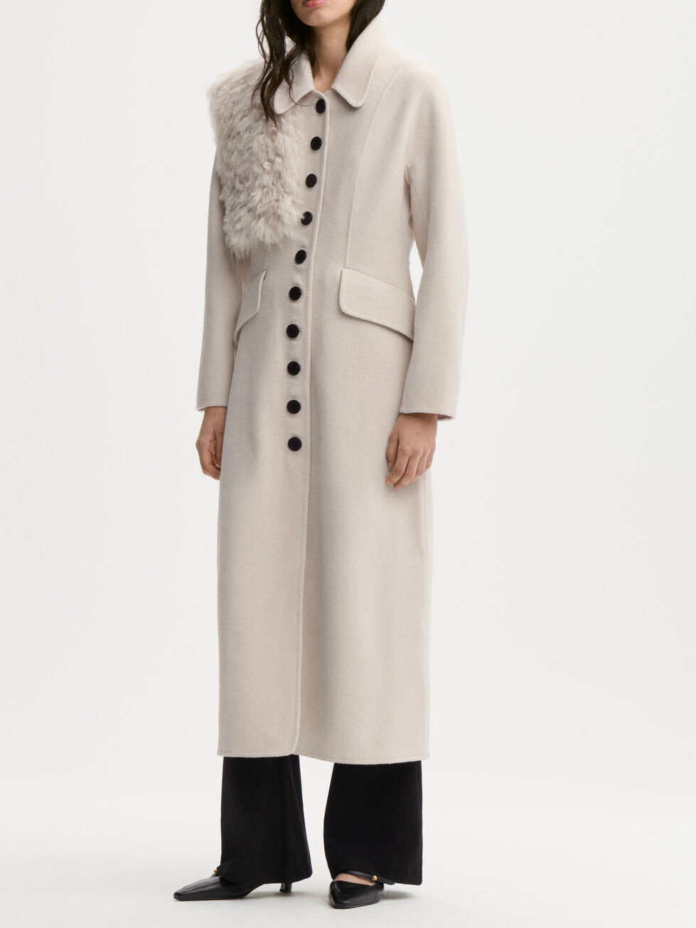 MAGDALENA kåpe fra By Malene Birger i fargen kremhvit, laget i 100% ull.