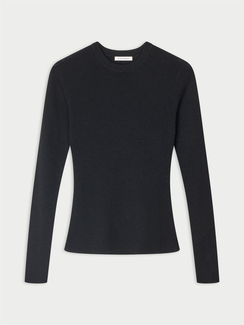 MARIELLA genser fra By Malene Birger i fargen sort, laget i 60% ull, 32% lyocell (TENCEL) og 8% silke. Ribbestrikket struktur, rund hals og tettsittende passform.