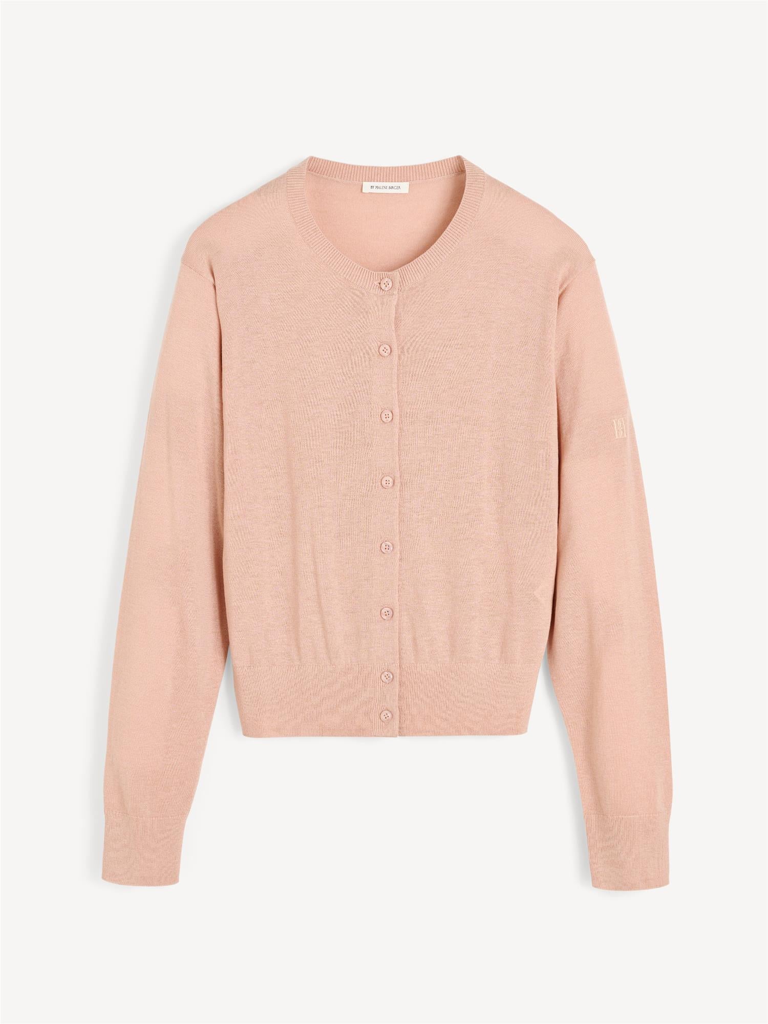 Rosa cardigan i ull og silkemiks med klassisk passform og knapper – By Malene Birger