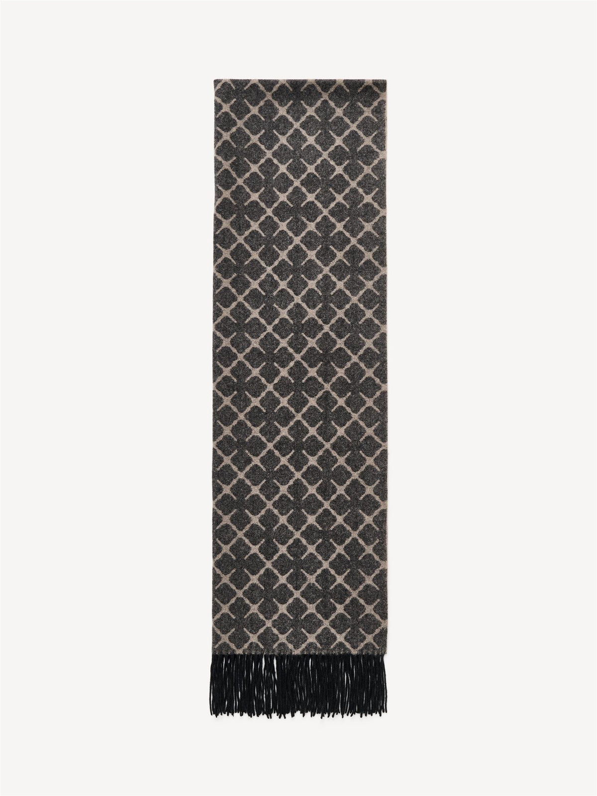By Malene Birger ORTEGA ullskjerf i beige og brun stripet. Myk og varm tekstur med klassisk to-farget design.