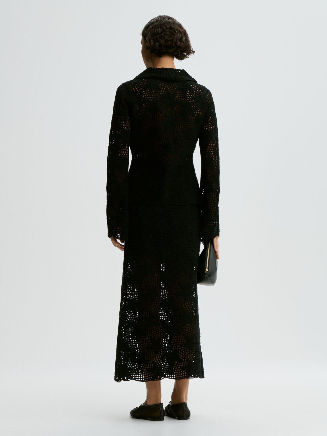 By Malene Birger Roz skjørt i sort, laget av 100% organisk bomull. Klassisk og allsidig design.